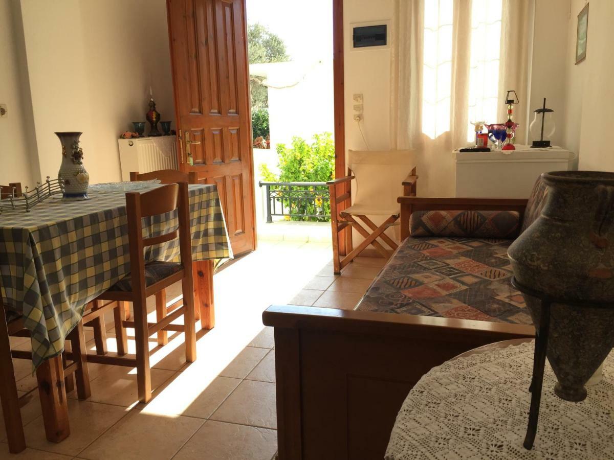 Livanina Apartments Kampos Marathokampou Exteriér fotografie